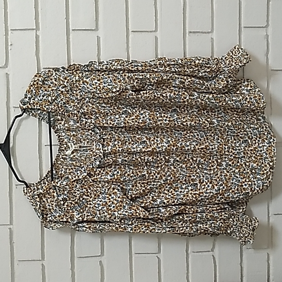 Max Studio Floral Ruffle Long Sleeve Blouse. Size Medium NWT - Picture 10 of 13